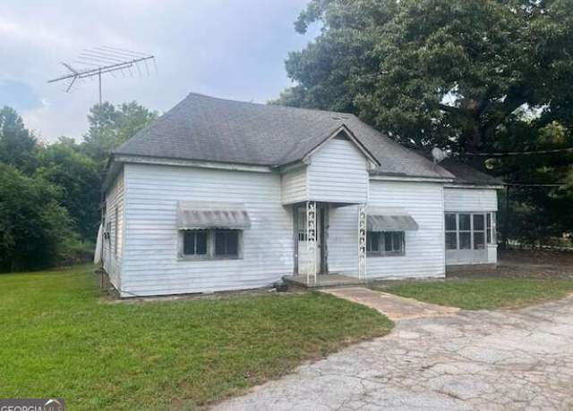 Property at 545 Shady Ln, Toccoa, GA 30577, 3 beds, 2 baths