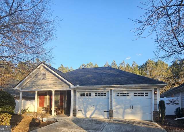 Property at 117 Cottage Club Dr, Locust Grove, GA 30248, 3 beds, 3 baths
