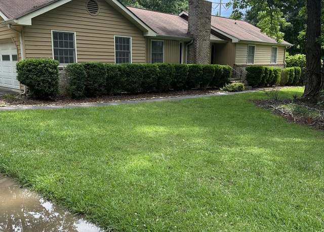 Property at 8440 Winston Way, Jonesboro, GA 30236, 3 beds, 2 baths