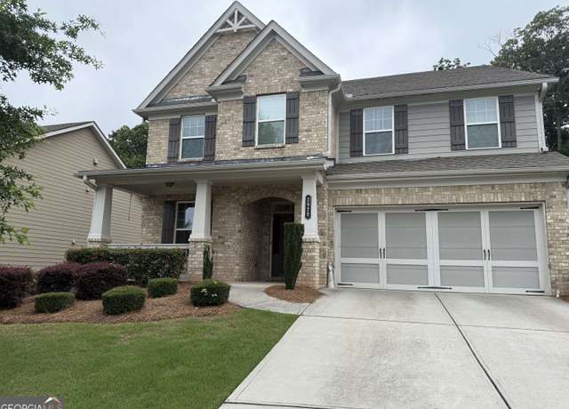 Property at 2920 Prestwood Dr, Cumming, GA 30040, 5 beds, 3 baths