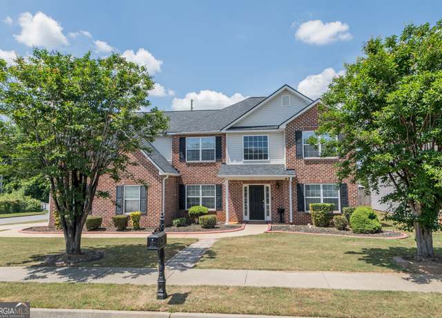 Property at 101 Bryce Dr, Warner Robins, GA 31088, 5 beds, 3 baths