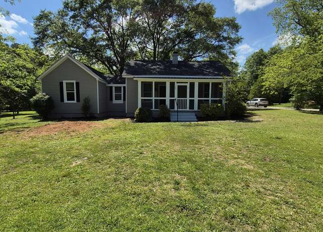 Property at 127 S Church St, Bogart, GA 30622, 3 beds, 2 baths