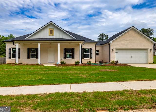 Property at 138 Hunts Mill Cir, Griffin, GA 30224, 4 beds, 2.5 baths