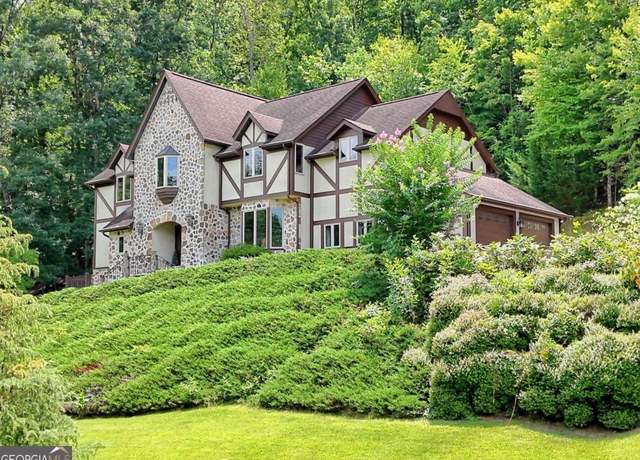 Property at 251 Quail Cove Ln, Brasstown, NC 28902, 4 beds, 3.5 baths