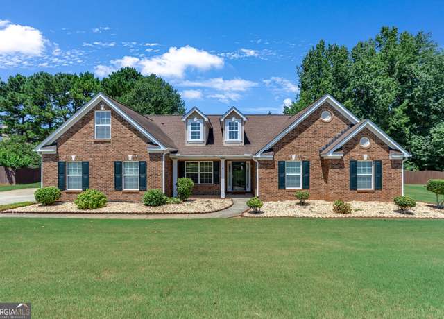 Property at 208 Danvers St, Mcdonough, GA 30253, 4 beds, 3 baths