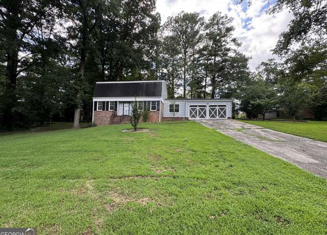 Property at 1270 Pine Knoll Ln NE, Conyers, GA 30013, 4 beds, 3 baths