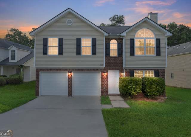 Property at 2655 Virginia Cv, Riverdale, GA 30296, 4 beds, 2.5 baths