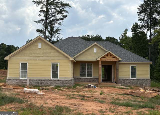 Property at 311 Clover Pass, Forsyth, GA 31029, 4 beds, 3.5 baths