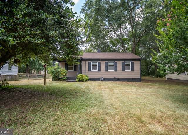 Property at 430 Clover St, Athens, GA 30606, 2 beds, 1 bath