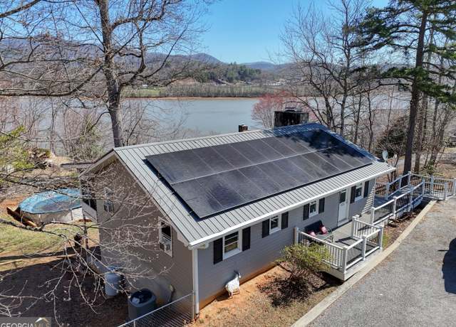 Property at 625 Sunnyside Shores Rd, Hiawassee, GA 30546, 4 beds, 3 baths