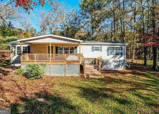 Property at 126 W Little River Ct, Eatonton, GA 31024, 3 beds, 2 baths