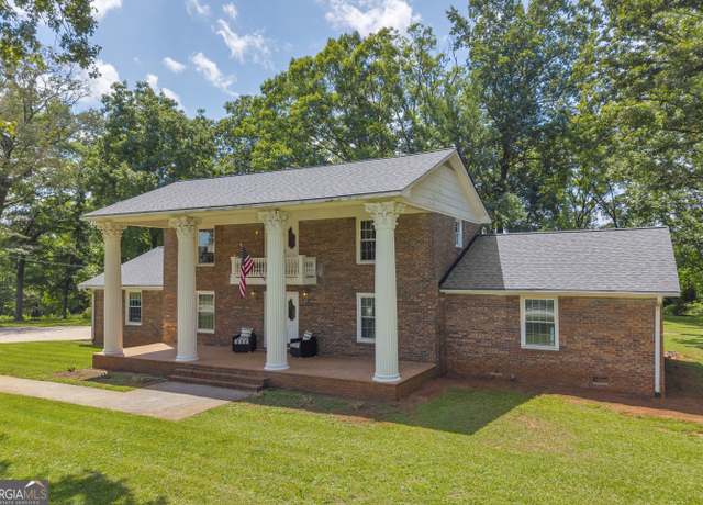 Property at 451 Toms Creek Rd Highway 145 Rd, Martin, GA 30557, 4 beds, 2.5 baths
