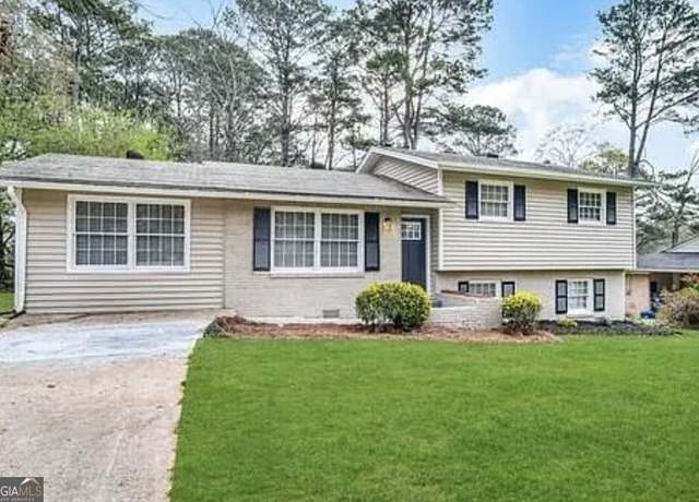 Property at 4326 Aldergate Dr, Decatur, GA 30035, 6 beds, 2 baths