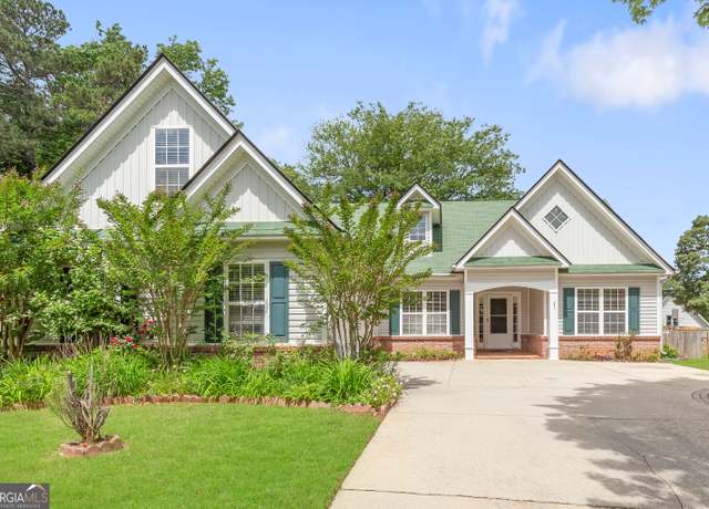 Property at 2340 Landrum Ct, Lawrenceville, GA 30043, 3 beds, 2 baths