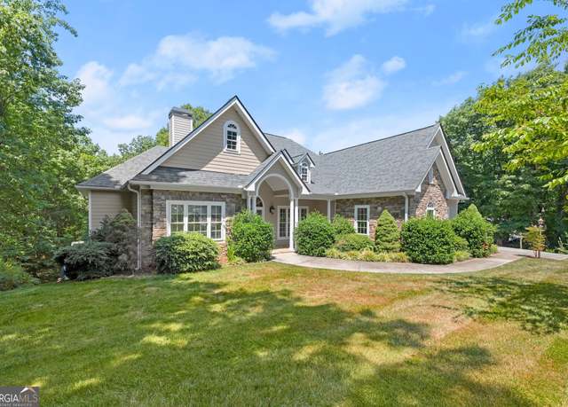 Property at 626 Oak Pointe Dr, Cleveland, GA 30528, 3 beds, 3 baths