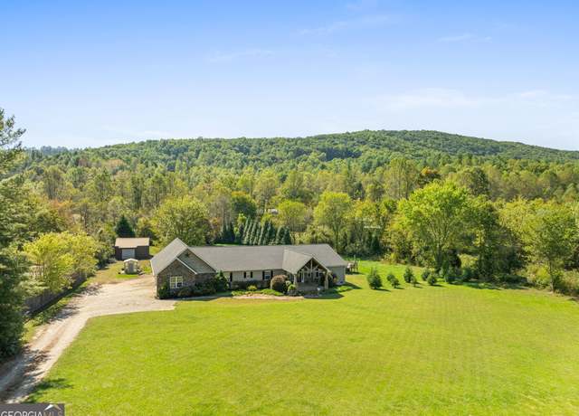 Property at 3915 Blue Ridge Hwy, Blairsville, GA 30512, 4 beds, 3 baths