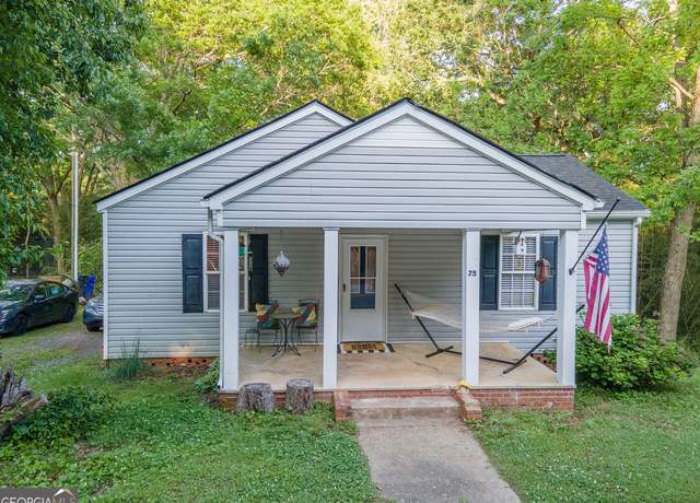 Property at 75 Grady Smith St, Grantville, GA 30220, 2 beds, 1 bath