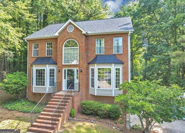 Property at 1625 Clark Lk NW, Acworth, GA 30102, 4 beds, 3.5 baths