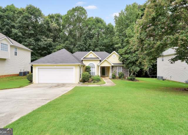 Property at 1335 Vine Cir, Mcdonough, GA 30253, 3 beds, 2 baths