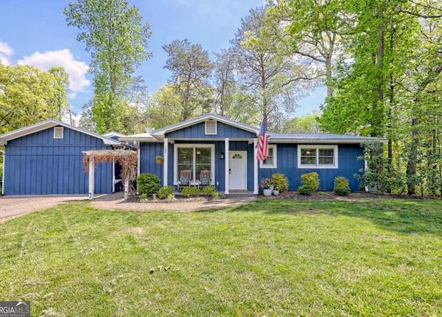 Property at 1204 Dogwood Trl, Hiawassee, GA 30546, 3 beds, 3 baths
