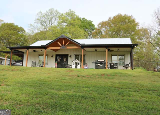Property at 1241 Manley Martin Rd, Danielsville, GA 30633, 3 beds, 2 baths