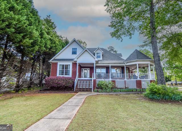 Property at 102 Paul Cir, Griffin, GA 30224, 4 beds, 2.5 baths