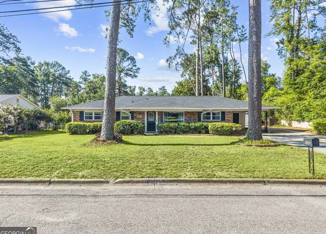 Property at 3182 Willow Creek Rd, Augusta, GA 30909, 3 beds, 2 baths