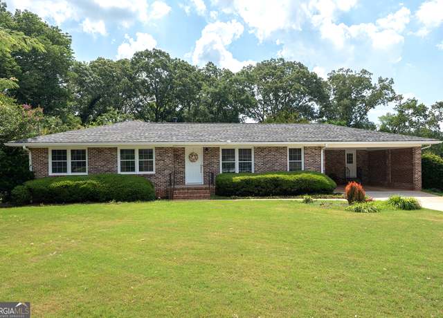 Property at 151 Stafford Dr, Athens, GA 30605, 3 beds, 3 baths