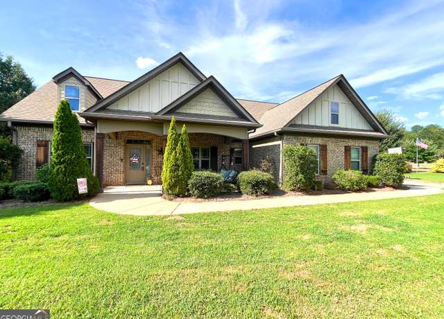 Property at 205 Dupont Ct, Mcdonough, GA 30252, 4 beds, 3 baths
