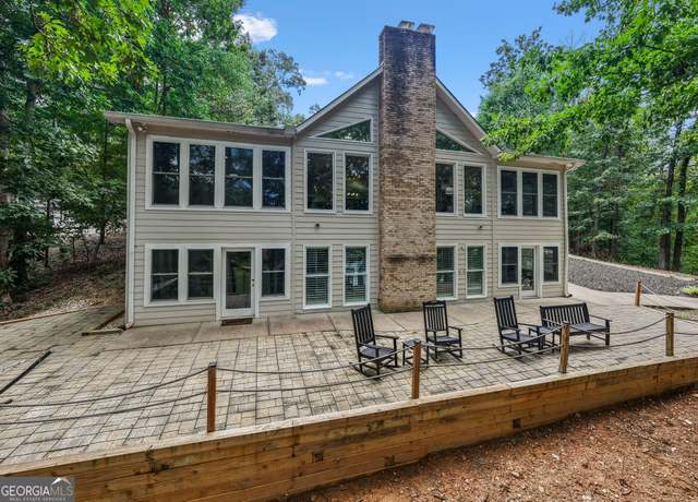 Property at 201 Hickory Hill Ln, Martin, GA 30557, 7 beds, 3.5 baths