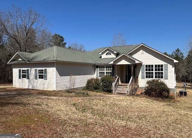 Property at 301 Nelson Rd NW, Milledgeville, GA 31061, 3 beds, 2 baths