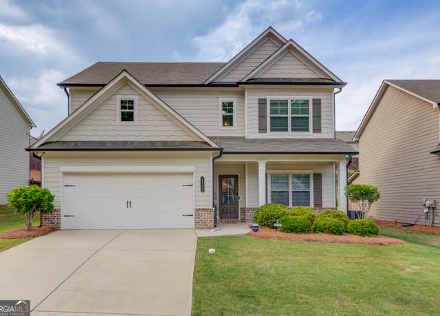 Property at 1102 Kingswood Way, Hoschton, GA 30548, 4 beds, 2.5 baths