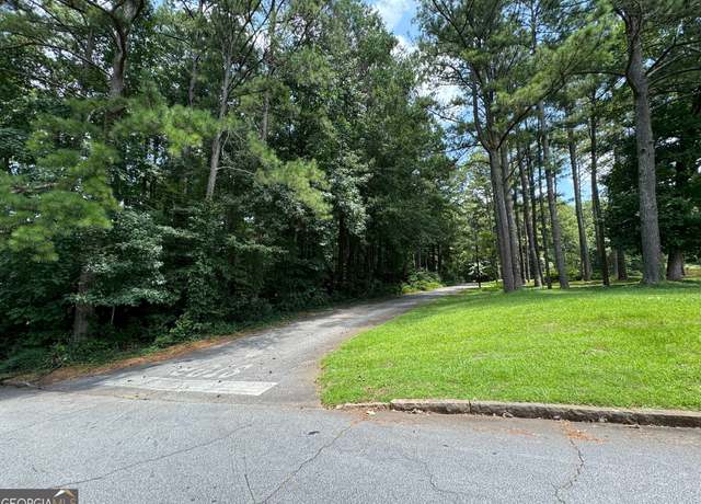 Property at 1267 Balsam Dr, Decatur, GA 30033