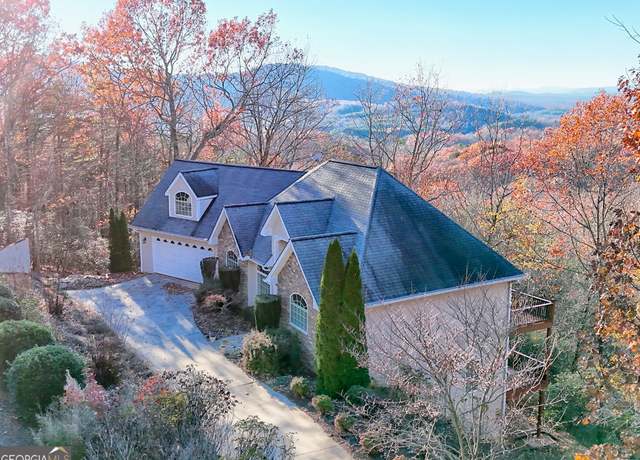 Property at 894 Oak Pointe Dr, Cleveland, GA 30528, 3 beds, 3.5 baths
