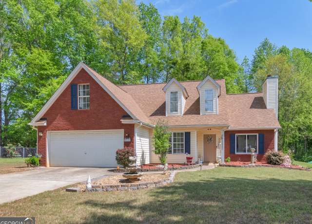 Property at 2040 Elm Grove Ln, Hampton, GA 30228, 3 beds, 2 baths