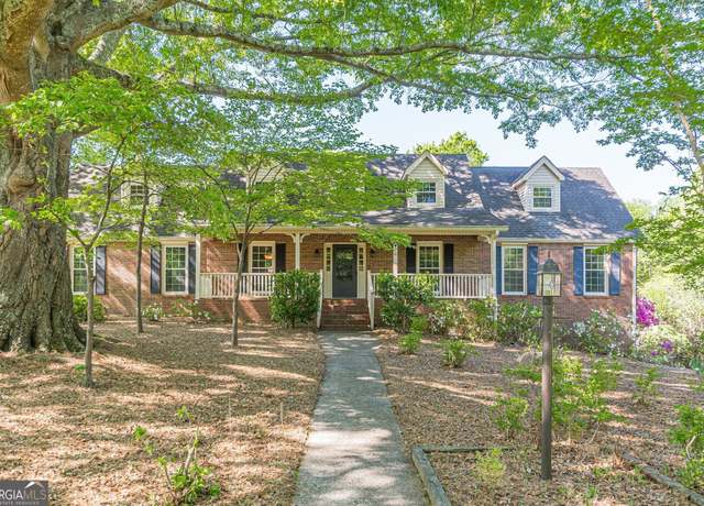 Property at 13819 Woolsey Rd, Hampton, GA 30228, 4 beds, 4.5 baths