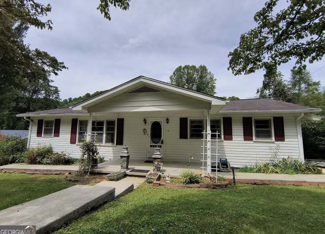 Property at 1149 Mineral Bluff Hwy, Mccaysville, GA 30555, 3 beds, 1 bath
