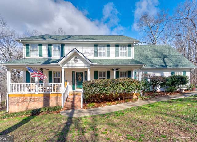 Property at 320 Charolais Trl, Cohutta, GA 30710, 4 beds, 3.5 baths