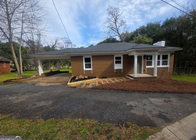 Property at 1425 Walls Ln, Macon, GA 31211, 3 beds, 2 baths