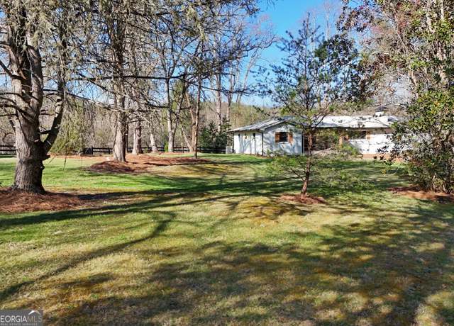 Property at 295 Loving Rd, Morganton, GA 30560, 3 beds, 2 baths