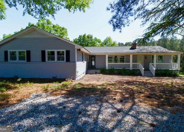 Property at 2077 Elberton Hwy, Hartwell, GA 30643, 5 beds, 3 baths