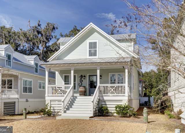Property at 606 Holly St, St. Simons, GA 31522, 3 beds, 3.5 baths