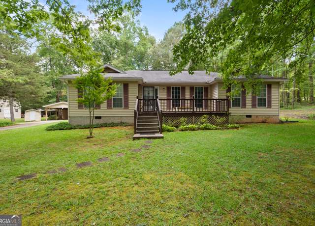 Property at 127 Circle H Rd, Sharpsburg, GA 30277, 3 beds, 2 baths