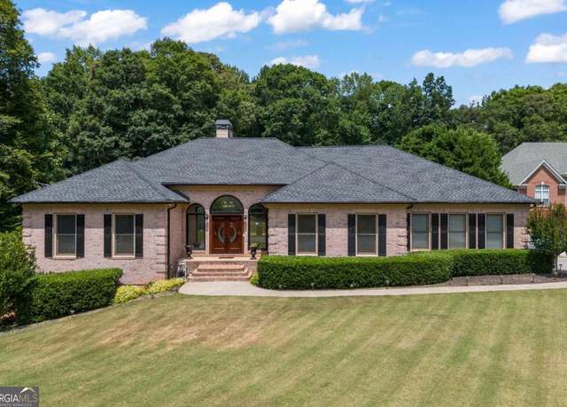 Property at 1253 Olde Lexington Rd, Hoschton, GA 30548, 6 beds, 3.5 baths