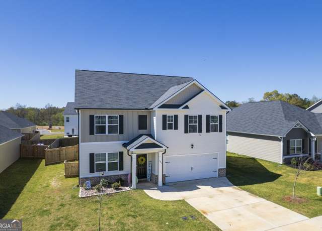Property at 141 Farmers Way, Perry, GA 31069, 5 beds, 3 baths