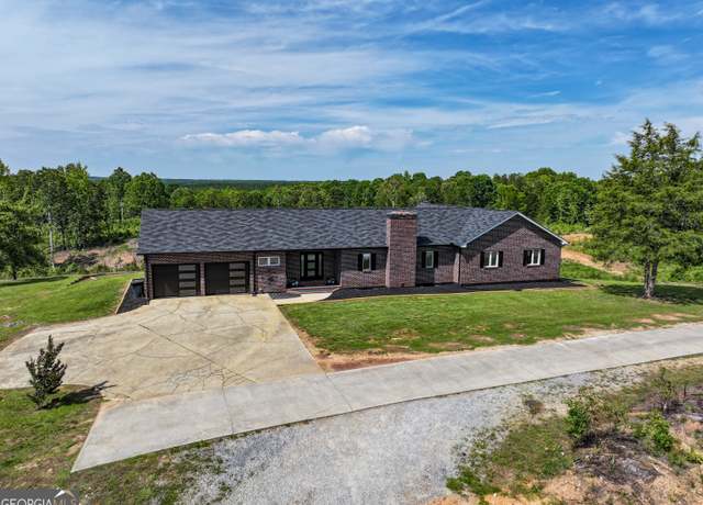 Property at 134 Roy Dean Rd, Buchanan, GA 30113, 3 beds, 4.5 baths
