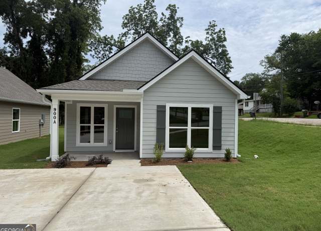 Property at 900 N Parkway, Lagrange, GA 30240, 2 beds, 2 baths