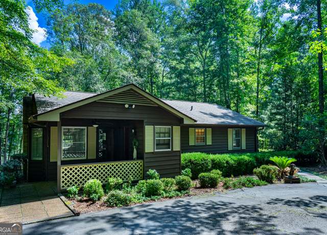 Property at 35 Point North Dr, Hogansville, GA 30230, 3 beds, 1 bath