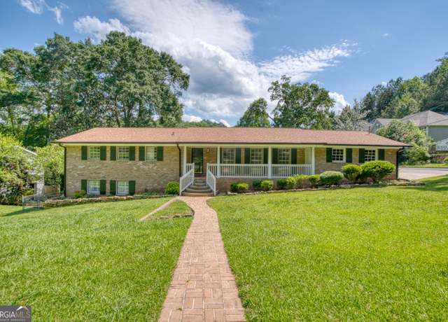 Property at 12 Riverview Rd SE, Rome, GA 30161, 4 beds, 3 baths
