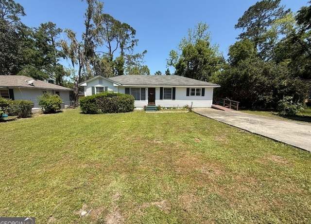 Property at 704 Lausanne, Valdosta, GA 31601, 4 beds, 1.5 baths
